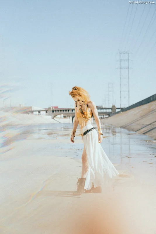 Marisha Ray photo 17 of 1057