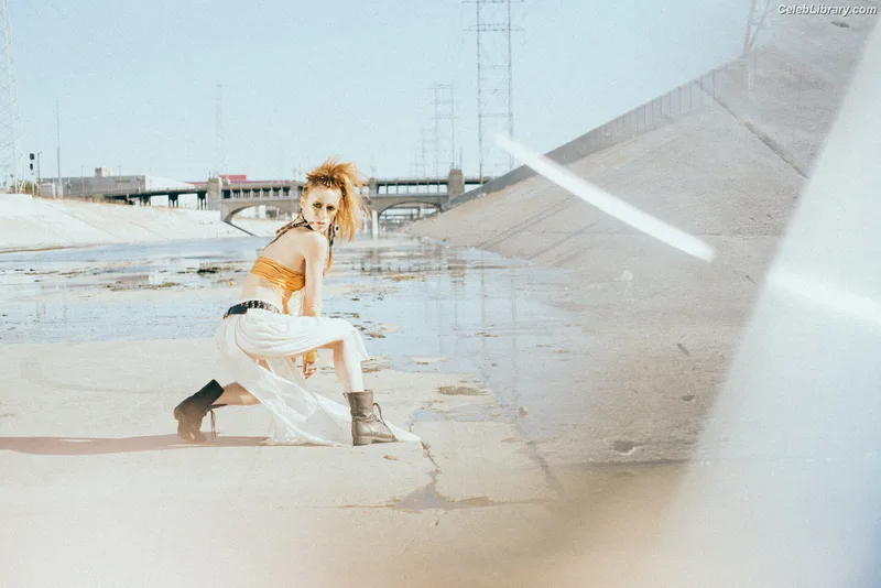 Marisha Ray photo 19 of 1057
