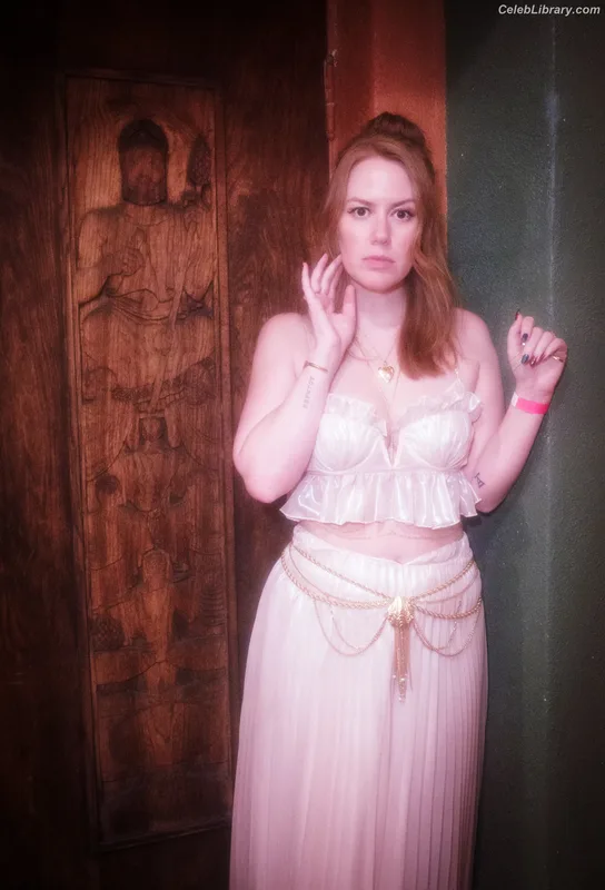 Marisha Ray photo 10 of 1057