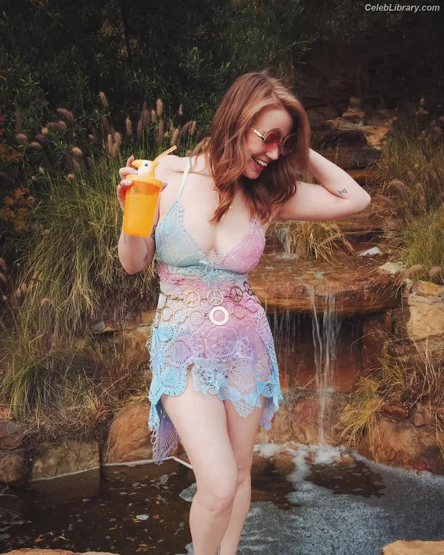 Marisha Ray photo 4 of 1057