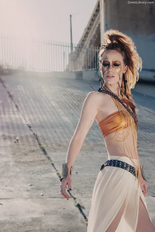 Marisha Ray photo 2 of 1057