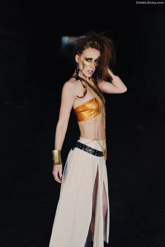 Marisha Ray photo 12 of 1057