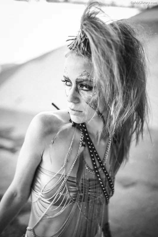 Marisha Ray photo 14 of 1057
