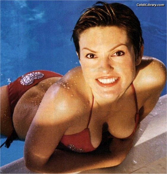 Mariska Hargitay photo 7 of 183