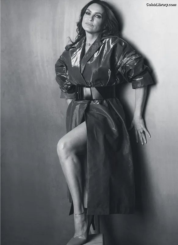 Mariska Hargitay photo 13 of 183