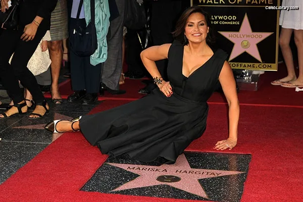Mariska Hargitay photo 21 of 183