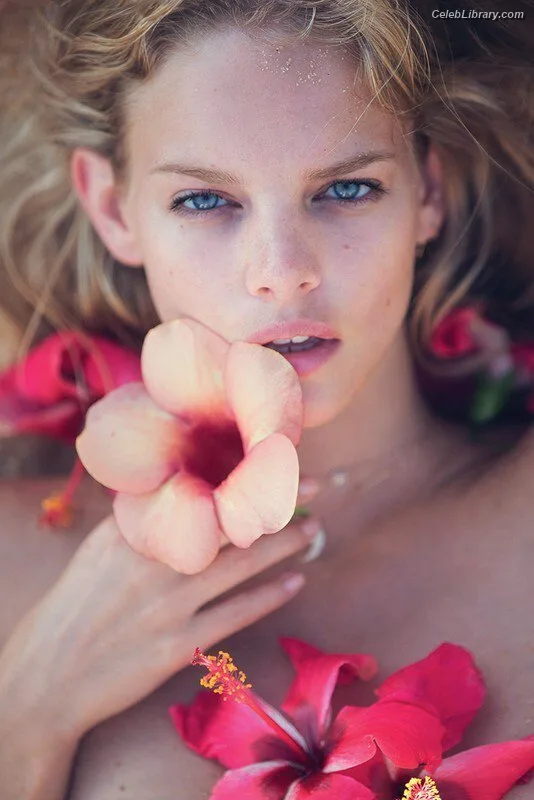Marloes Horst photo 9 of 95