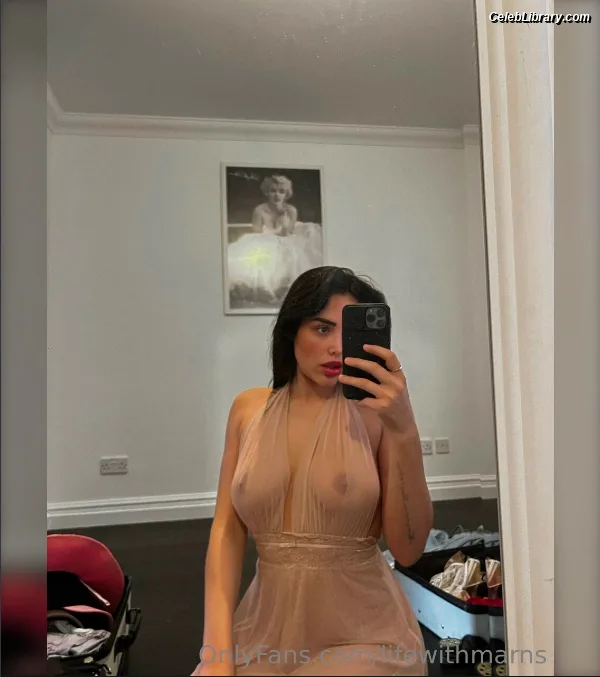 Marnie Simpson photo 7 of 661