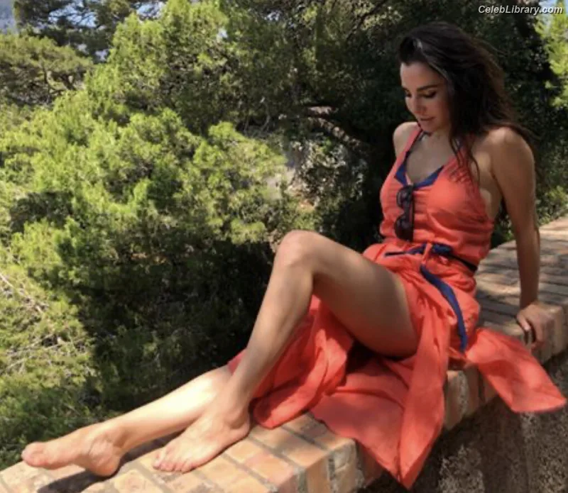 Martha Higareda photo 23 of 78