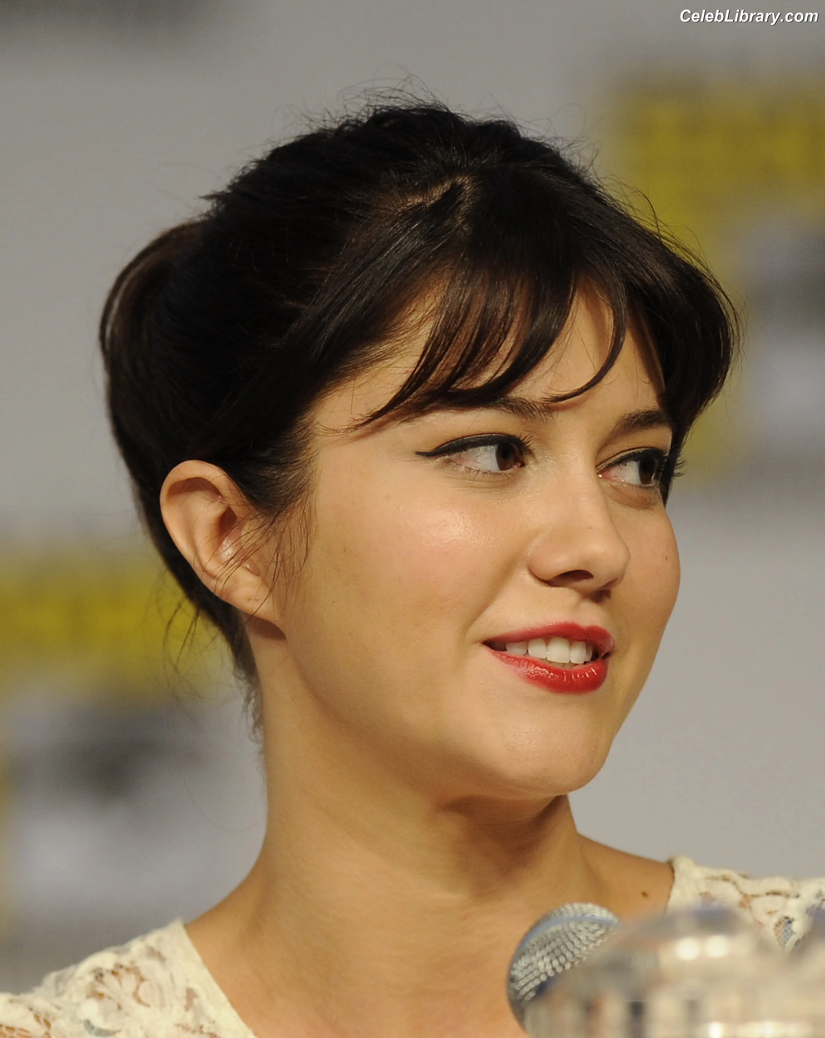 Mary Elizabeth Winstead photo 19 of 286