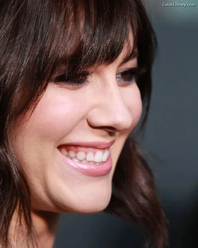 Mary Elizabeth Winstead photo 22 of 285