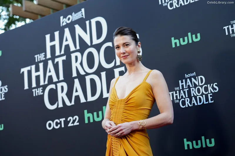 Mary Elizabeth Winstead photo 15 of 285