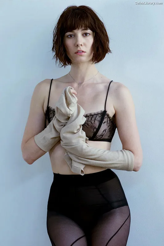 Mary Elizabeth Winstead photo 1 of 285