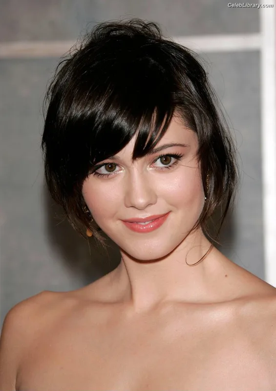 Mary Elizabeth Winstead photo 16 of 285