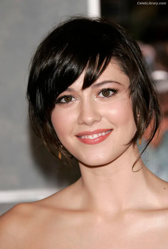 Mary Elizabeth Winstead photo 19 of 285