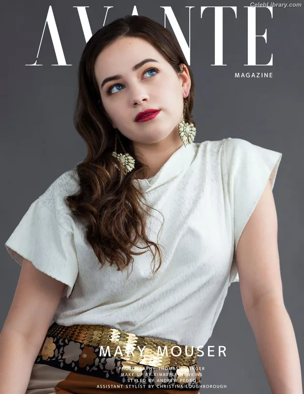 Mary Mouser photo 11 of 121