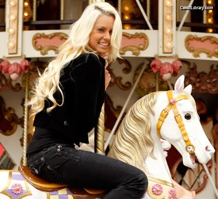 Maryse photo 12 of 1532