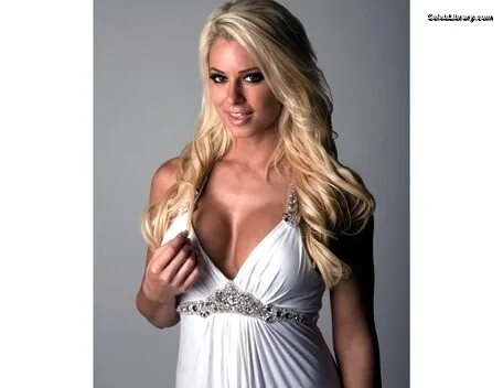 Maryse photo 14 of 1532