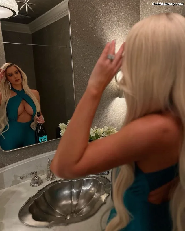Maryse photo 19 of 1532