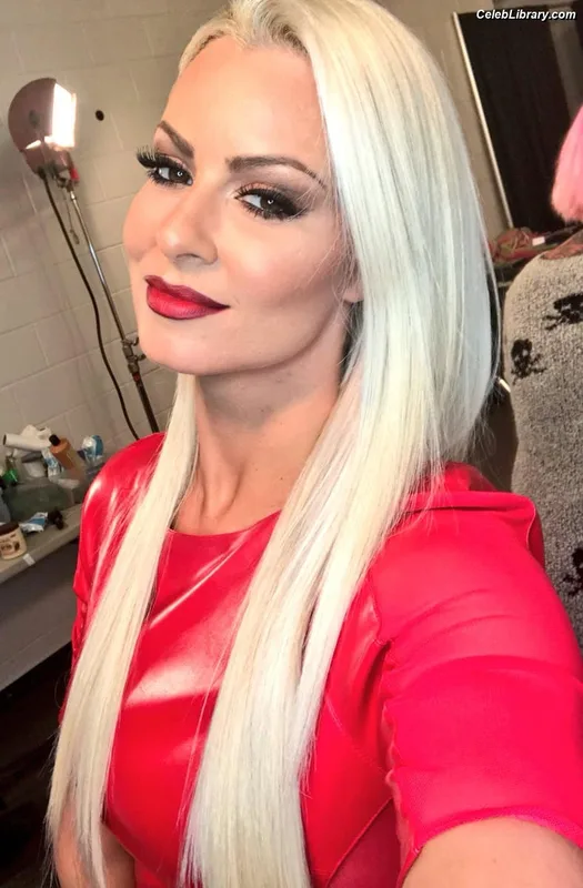 Maryse photo 3 of 1532