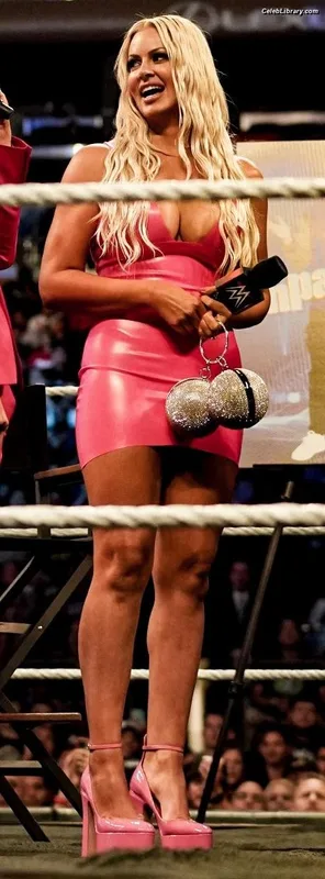 Maryse photo 20 of 1532