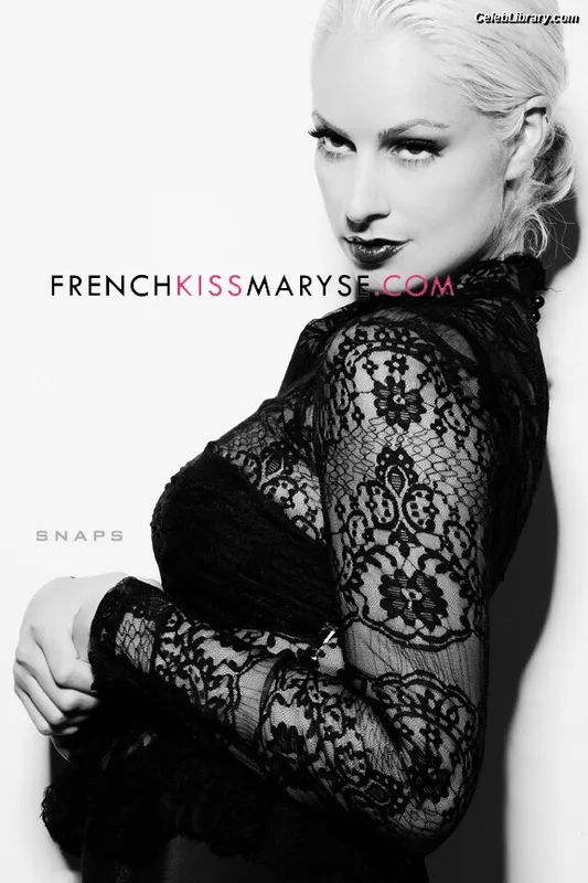 Maryse photo 1 of 1532