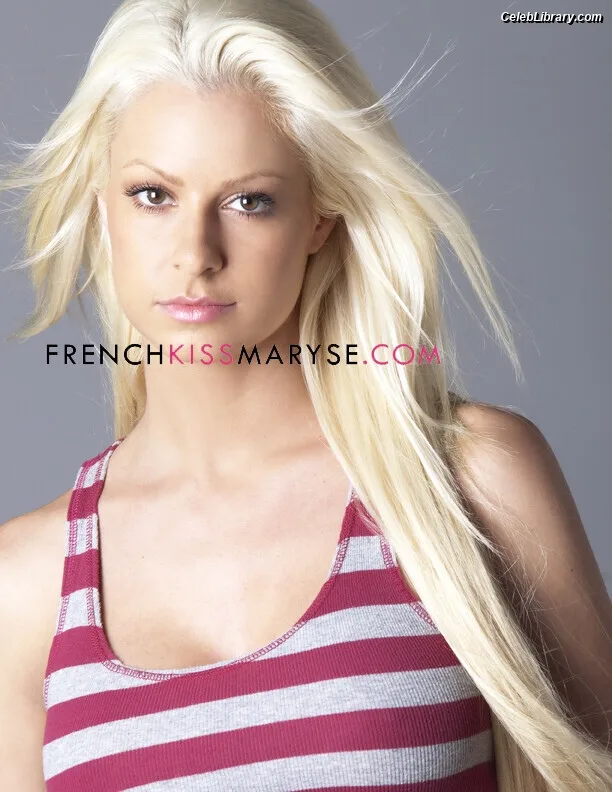 Maryse photo 15 of 1532
