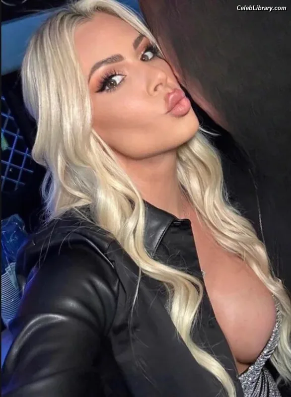 Maryse photo 20 of 1532