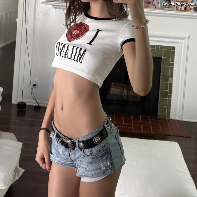 Matilde Lucidi photo 6 of 60