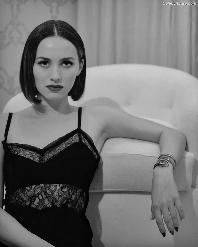 Maude Apatow photo 4 of 243