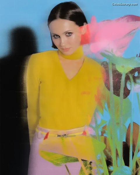 Maude Apatow photo 6 of 243