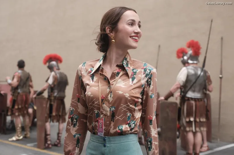 Maude Apatow photo 15 of 243