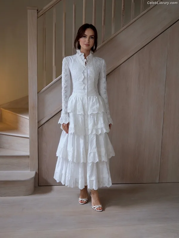 Maude Apatow photo 19 of 243