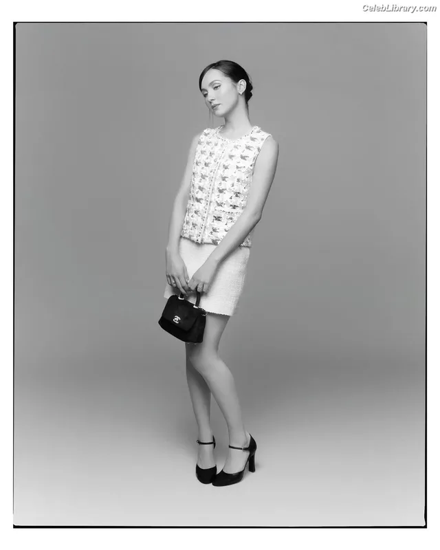 Maude Apatow photo 24 of 243