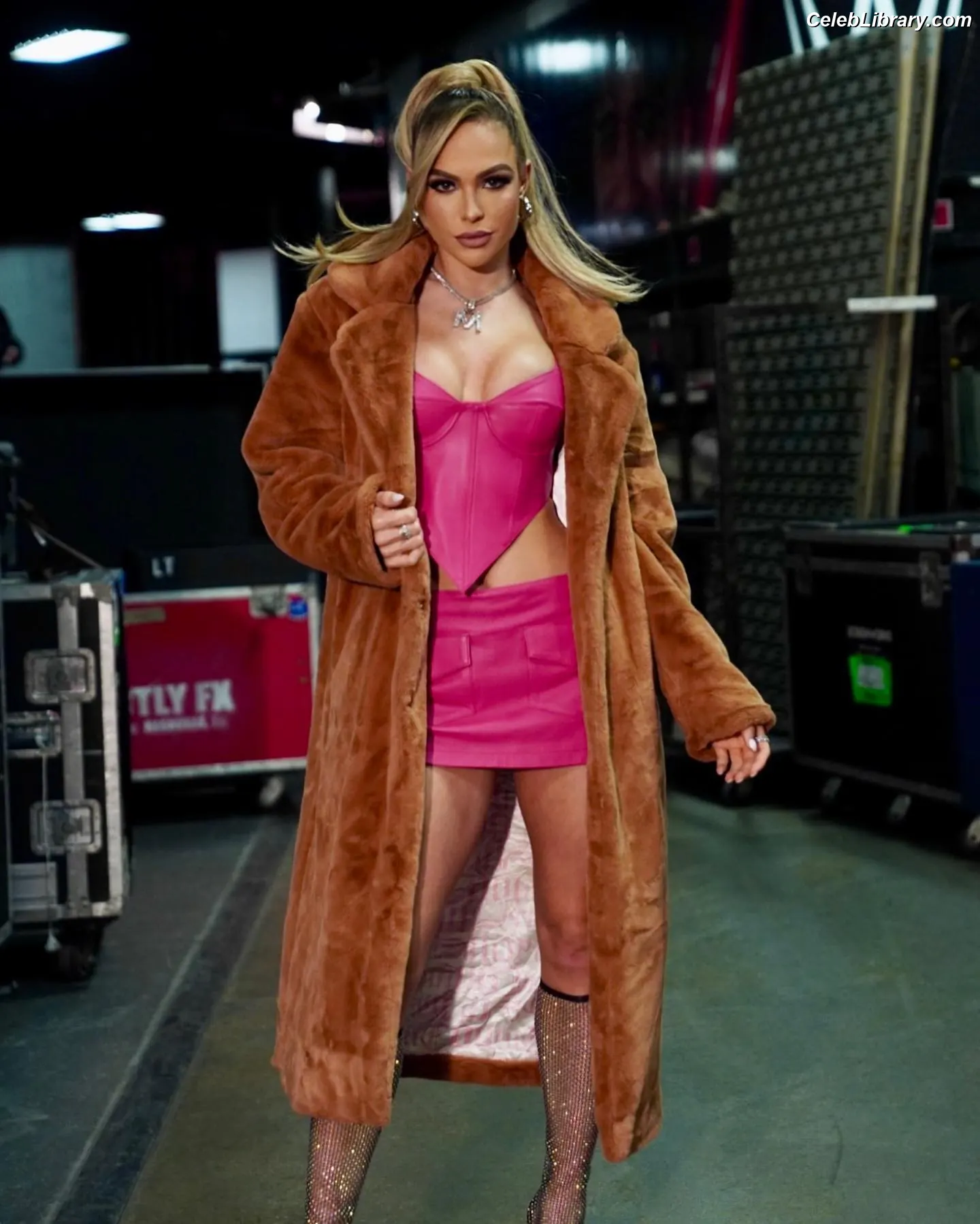 Maxxine Dupri photo 10 of 985