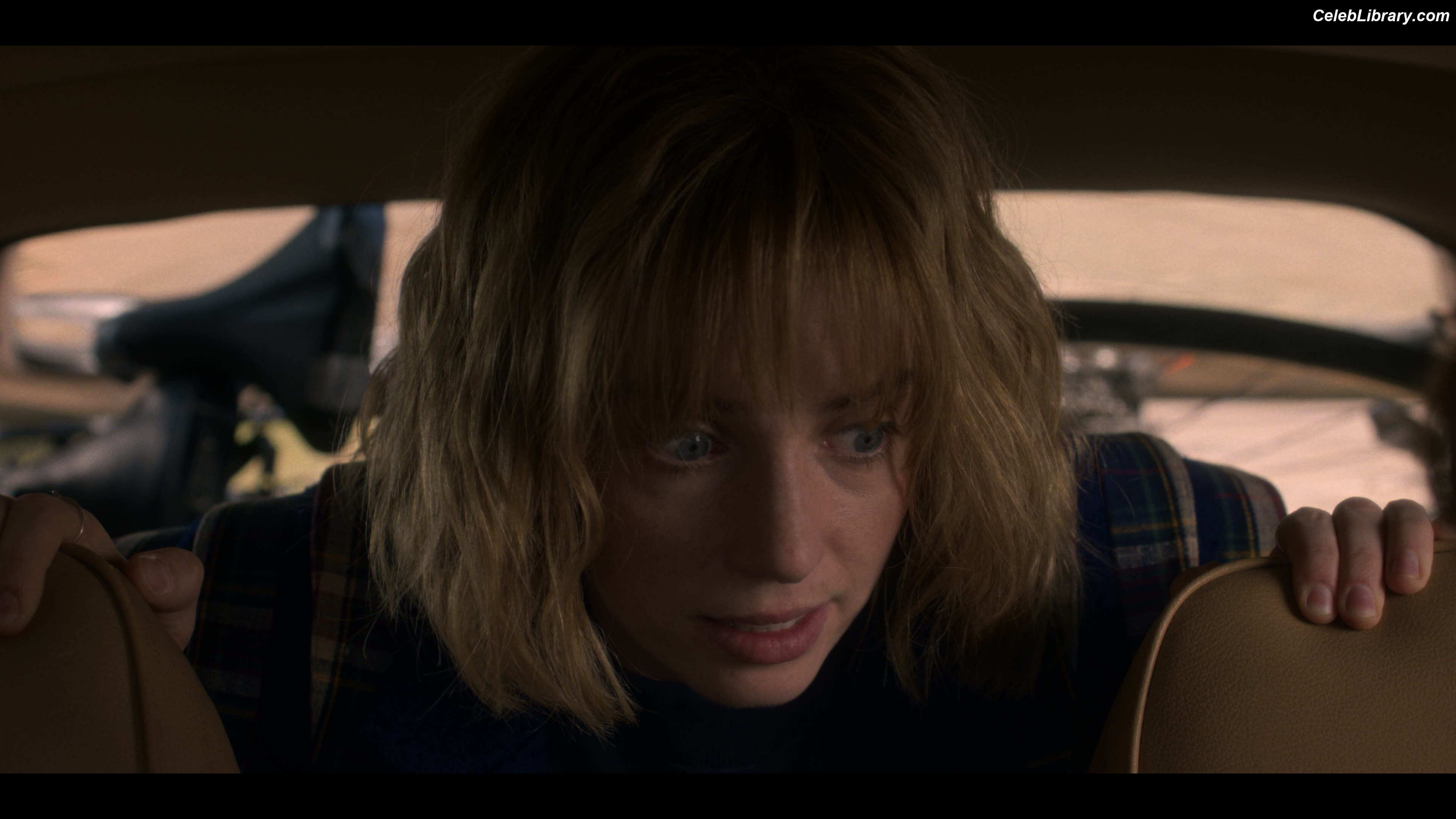 Maya Hawke photo 14 of 851