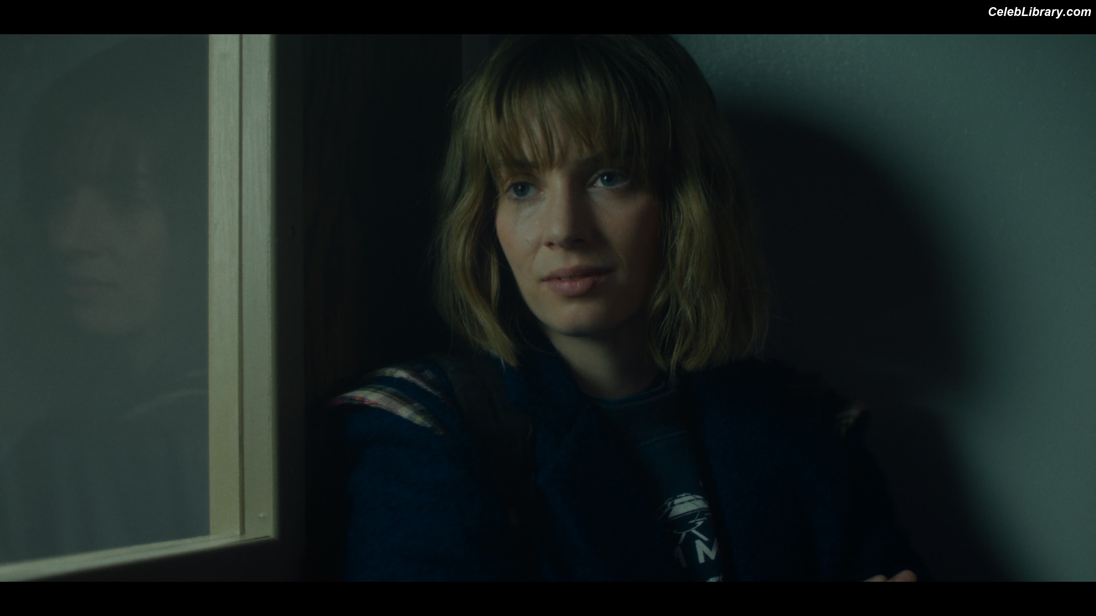 Maya Hawke photo 4 of 851