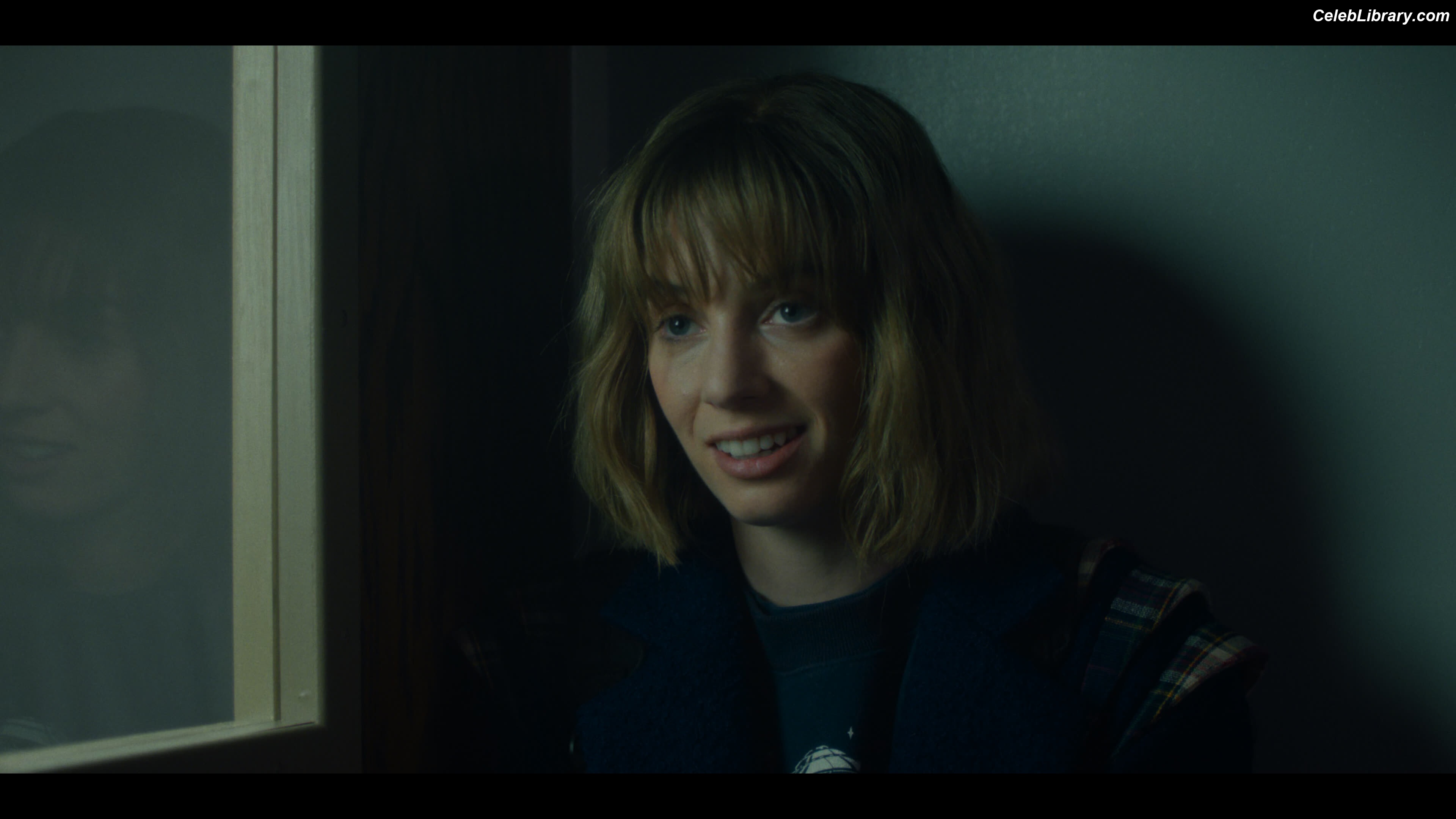 Maya Hawke photo 5 of 851