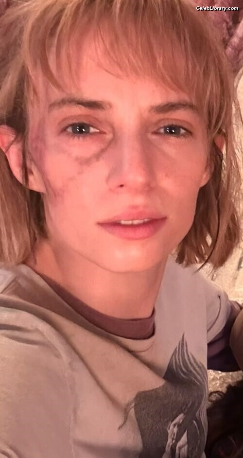 Maya Hawke photo 19 of 851