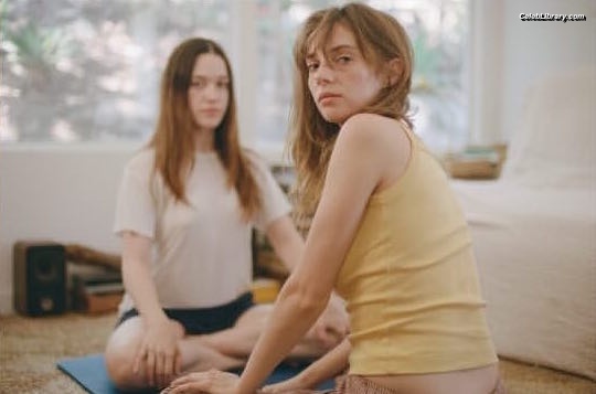 Maya Hawke photo 9 of 851