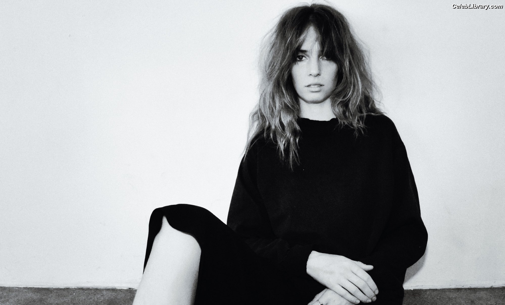 Maya Hawke photo 22 of 851