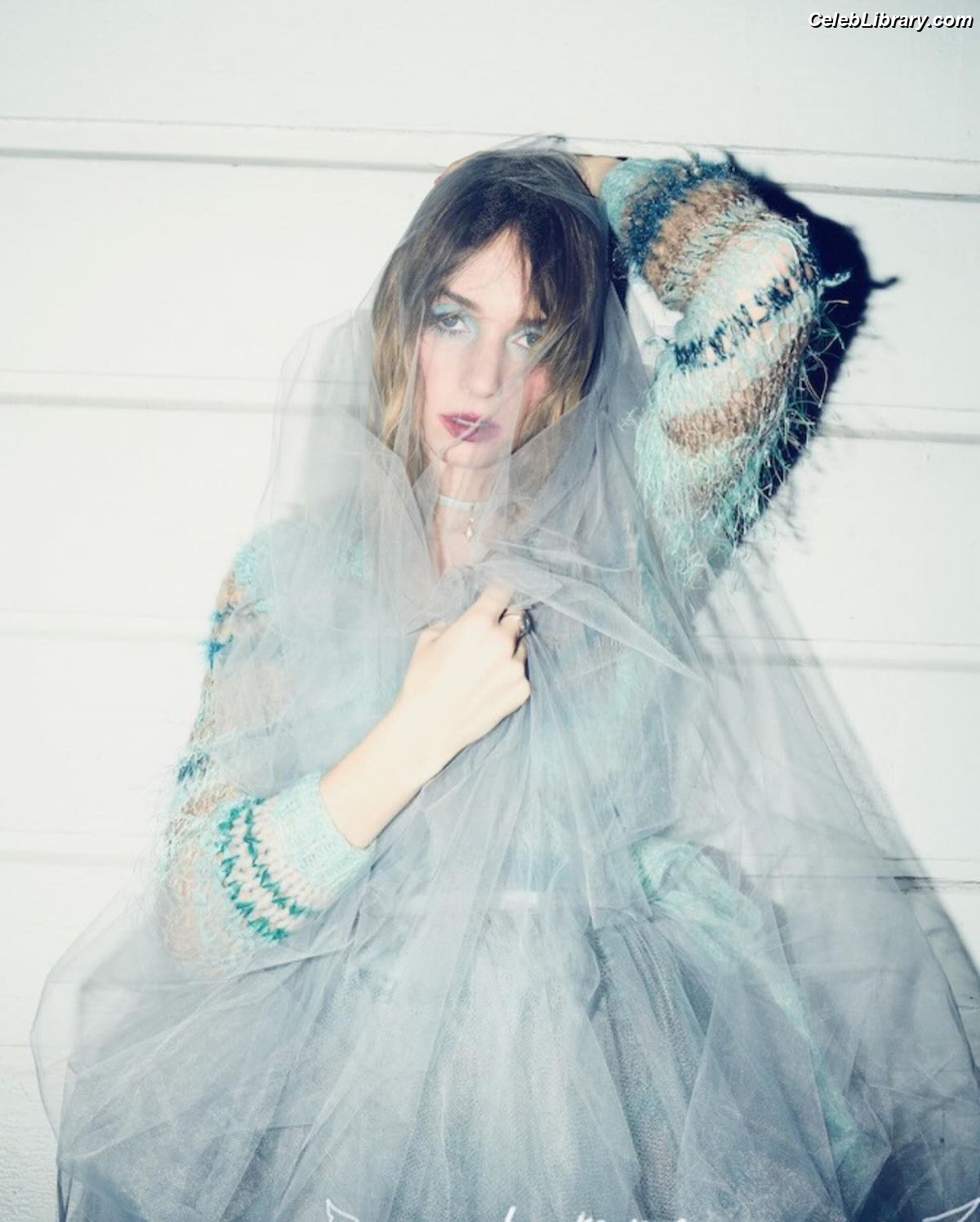 Maya Hawke photo 5 of 851