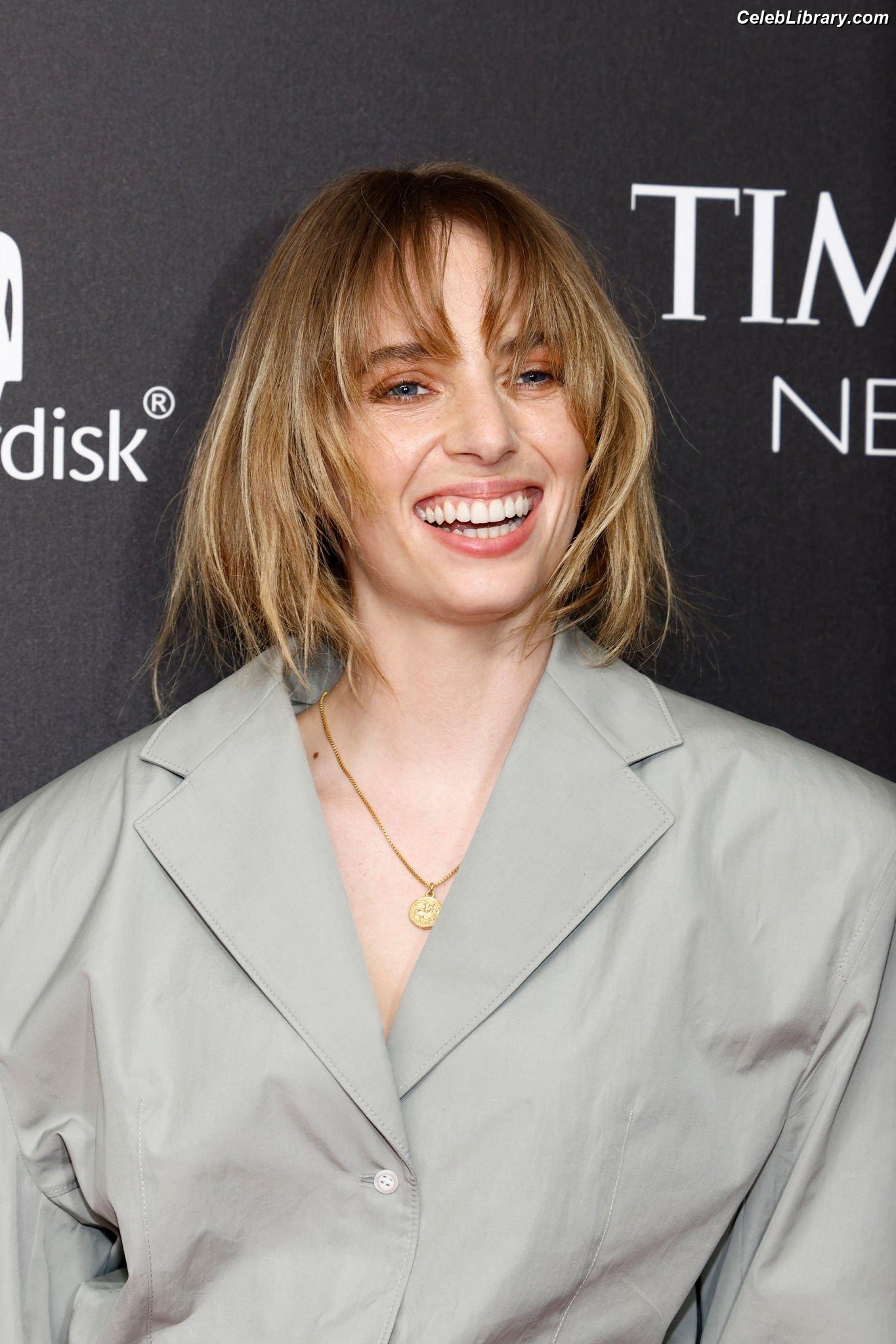 Maya Hawke photo 22 of 851