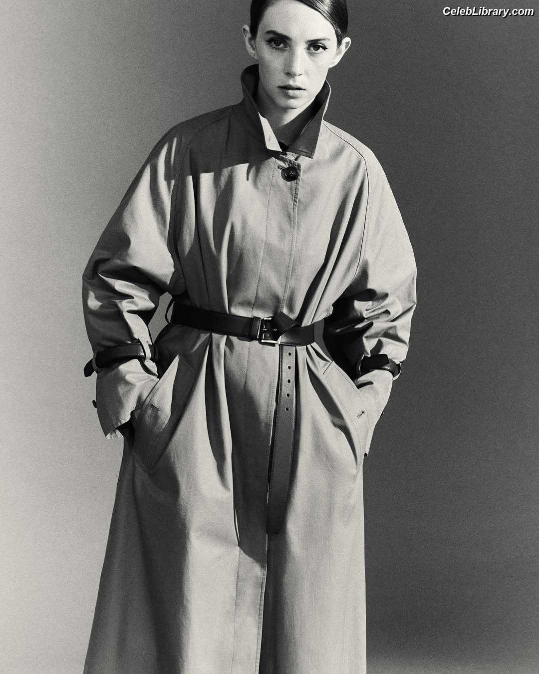 Maya Hawke photo 21 of 851