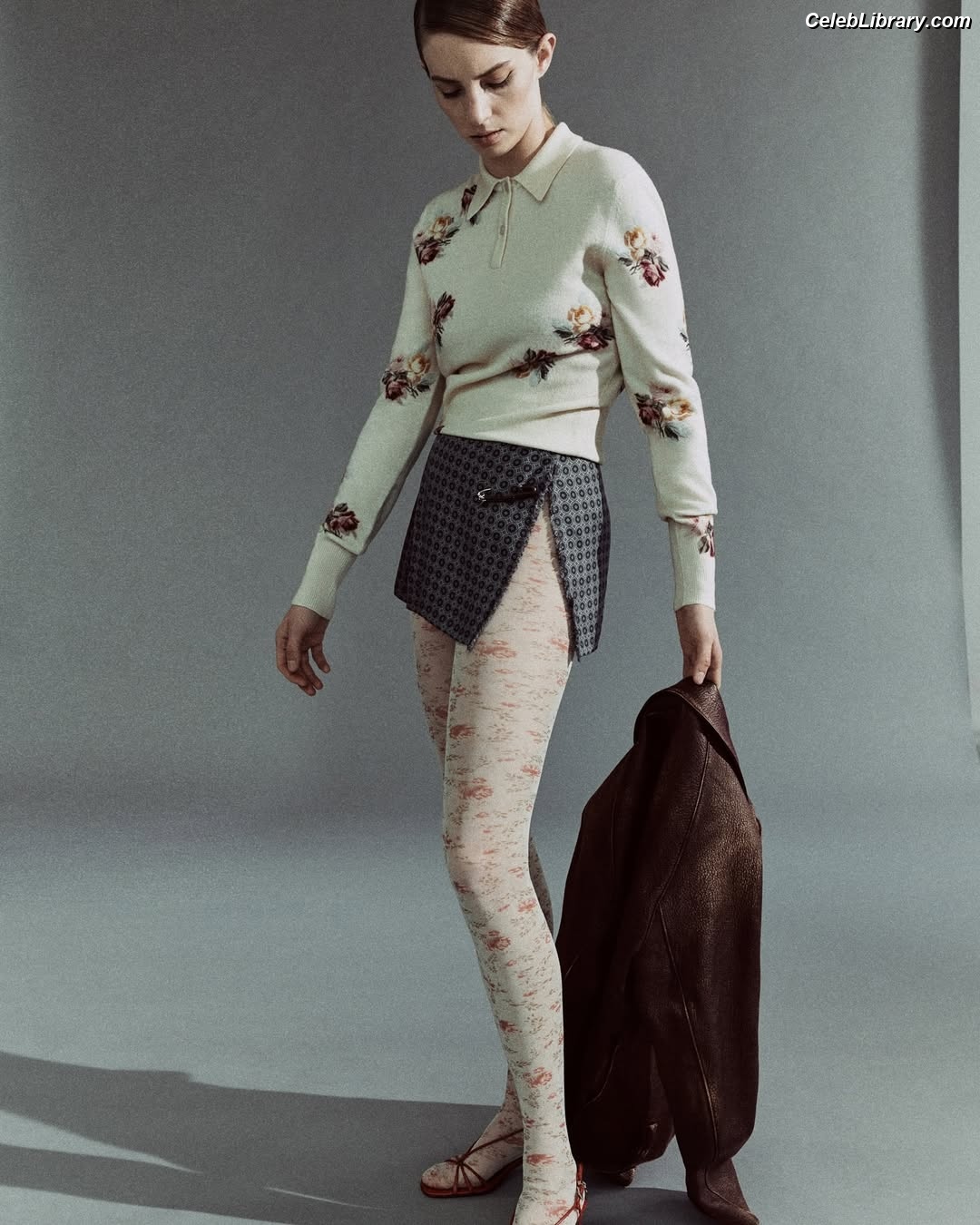 Maya Hawke photo 1 of 851