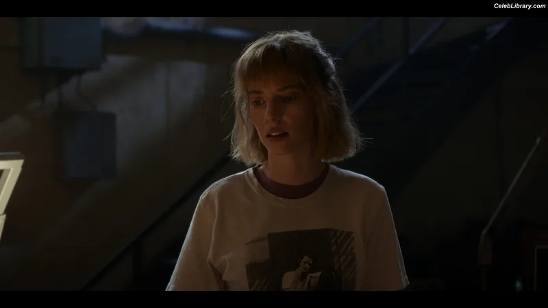 Maya Hawke photo 1 of 851
