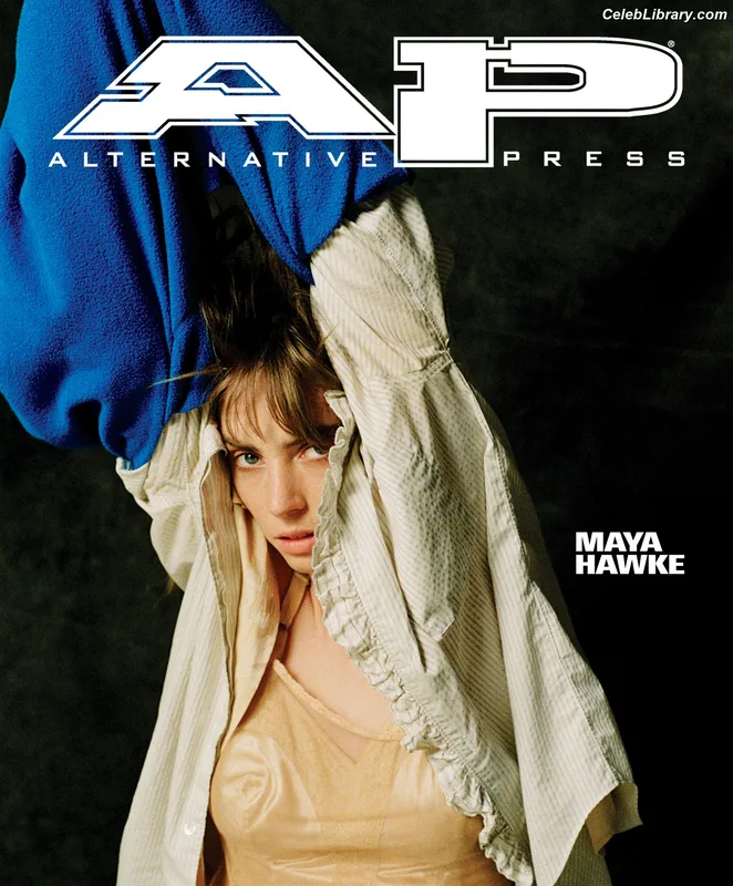 Maya Hawke photo 20 of 851