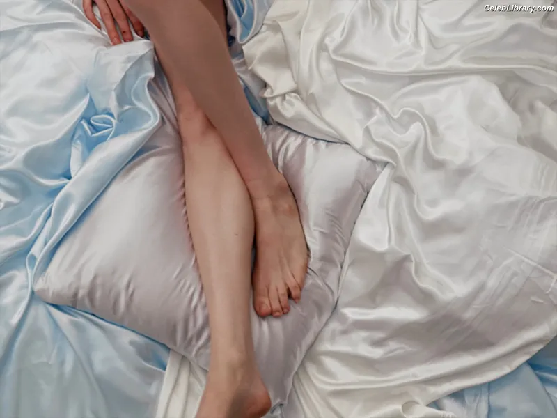 Maya Hawke photo 14 of 851