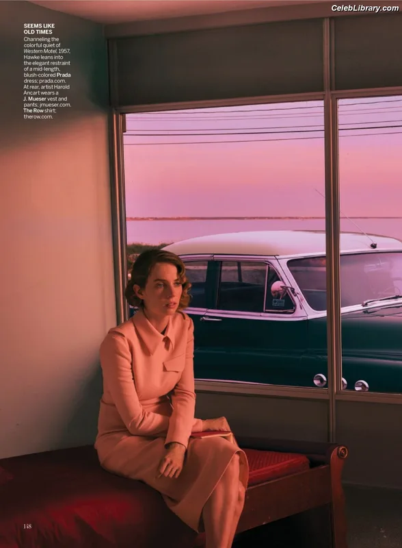 Maya Hawke photo 22 of 851