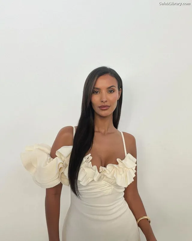 Maya Jama photo 4 of 663